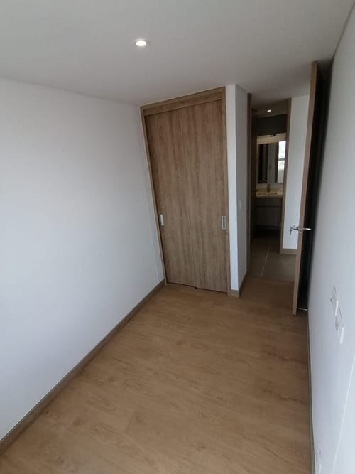 Apartamento de 2 alcobas en venta en La Flora, Cali, 48 m² · foto 13 de 24