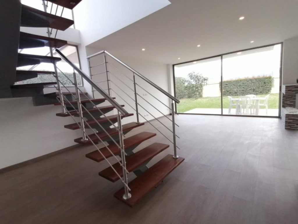 Casa en venta en Centro, Cajicá · foto 4 de 18