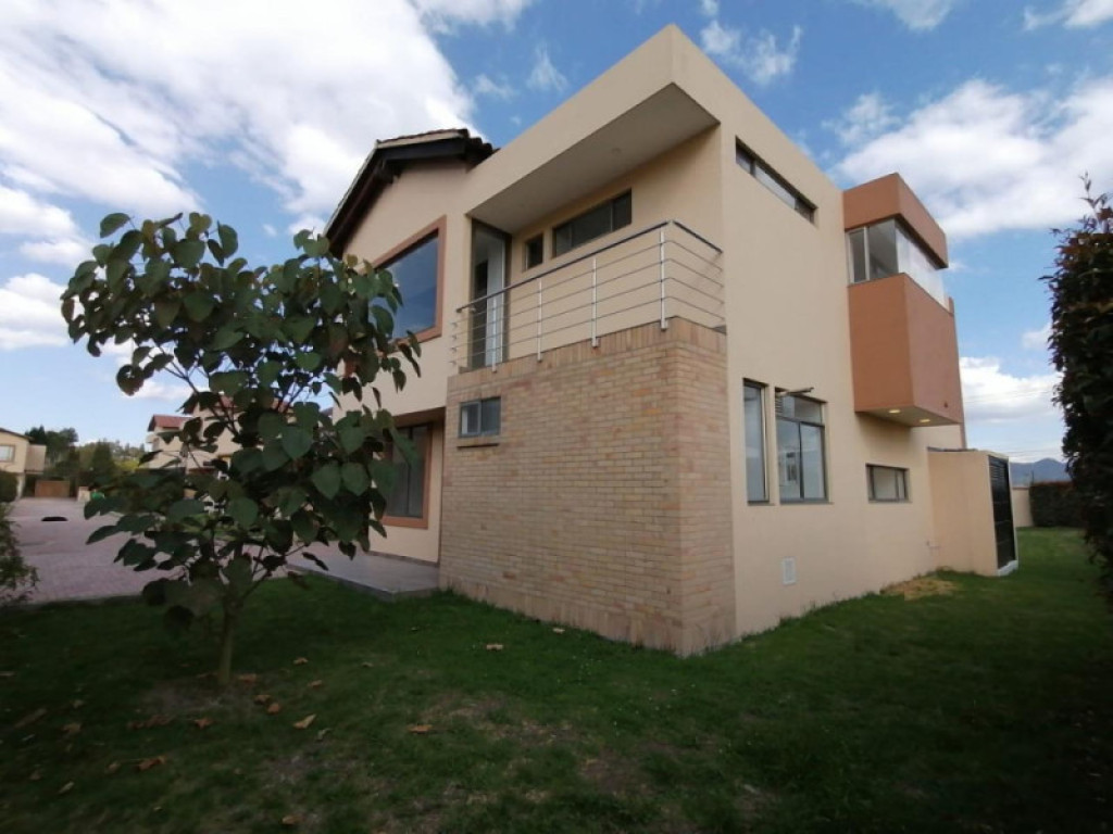Casa en venta en Centro, Cajicá · foto 16 de 18