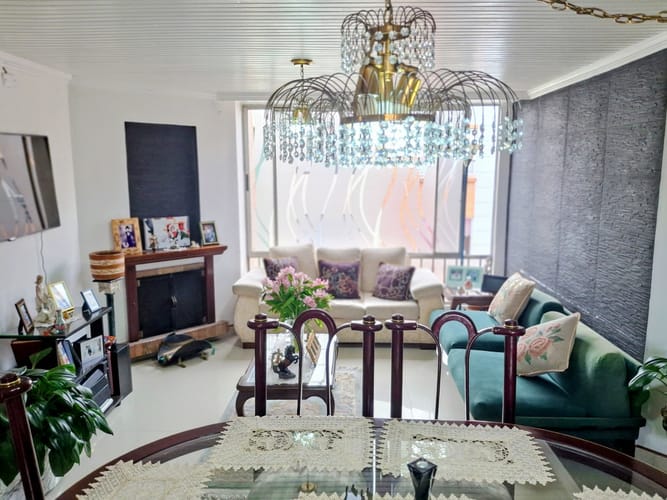 Apartamento de 3 alcobas en venta en Mazuren, Bogotá, 71 m² · foto 2 de 24