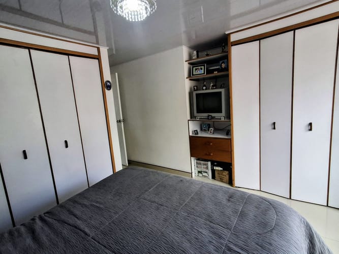 Apartamento de 3 alcobas en venta en Mazuren, Bogotá, 71 m² · foto 6 de 24