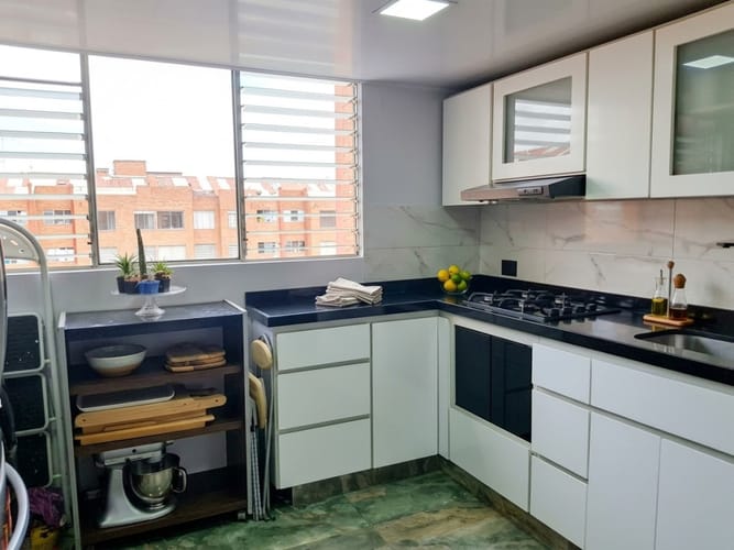 Apartamento de 3 alcobas en venta en Mazuren, Bogotá, 71 m² · foto 14 de 24