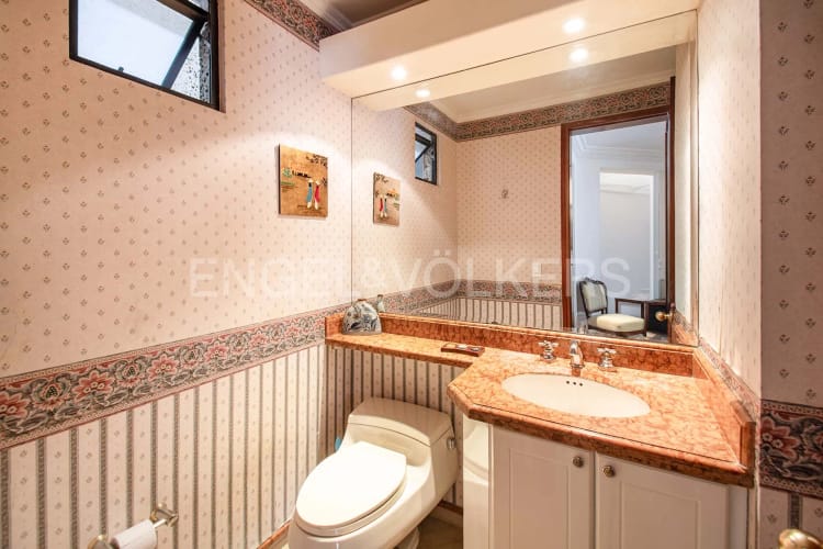 Apartamento de 3 alcobas en venta en Chicó Reservado, Bogotá, 224 m² · foto 6 de 14