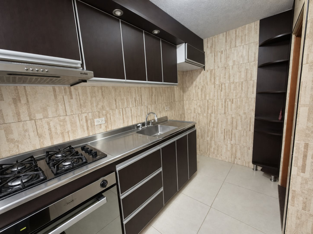 Apartamento en venta en Bolivia, Bogotá · foto 4 de 15