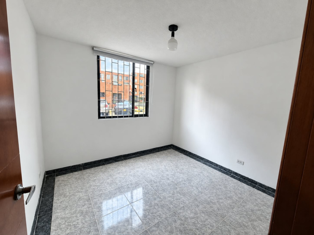 Apartamento en venta en Bolivia, Bogotá · foto 9 de 15