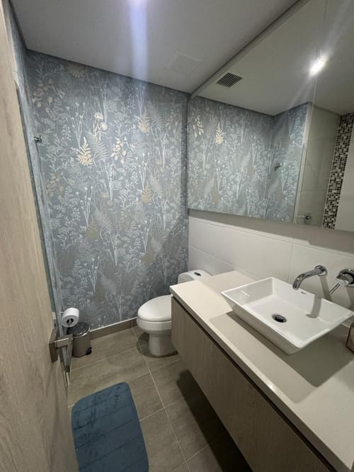 Apartamento de 2 alcobas en venta en Loma De Las Brujas, Envigado, 74 m² · foto 5 de 13