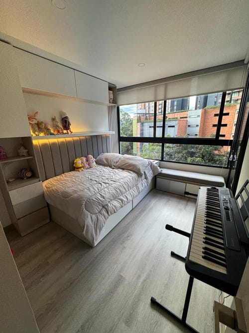 Apartamento de 2 alcobas en venta en Loma De Las Brujas, Envigado, 74 m² · foto 12 de 13
