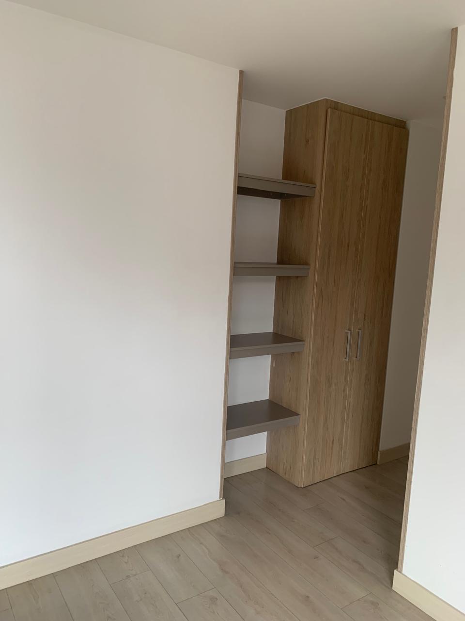 Apartamento en venta en Américas Central, Bogotá · foto 8 de 24