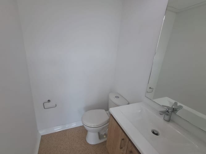 Consultorio en arriendo en Primavera, Envigado, 33 m² · foto 4 de 10
