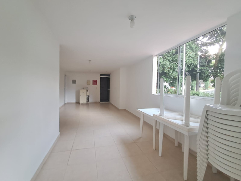 Apartamento en venta en Loma De Las Brujas, Envigado · foto 2 de 24
