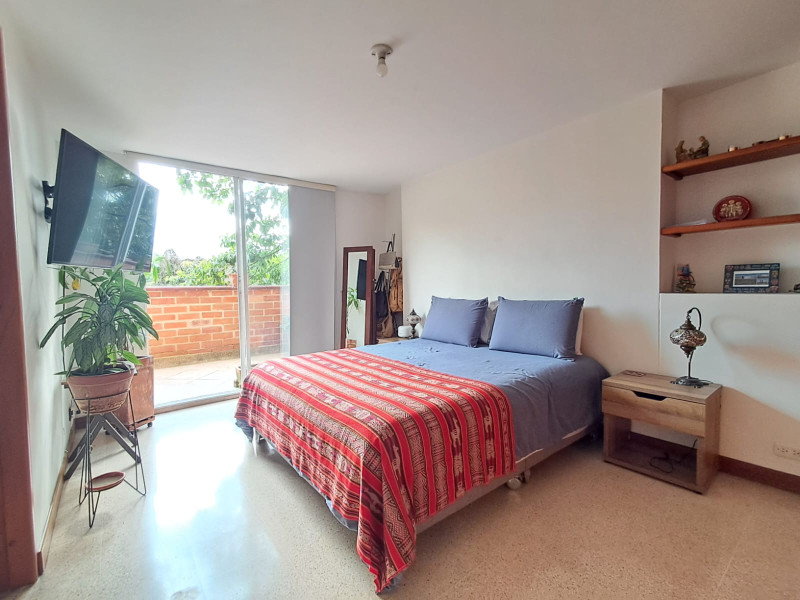 Apartamento en venta en Loma De Las Brujas, Envigado · foto 4 de 24