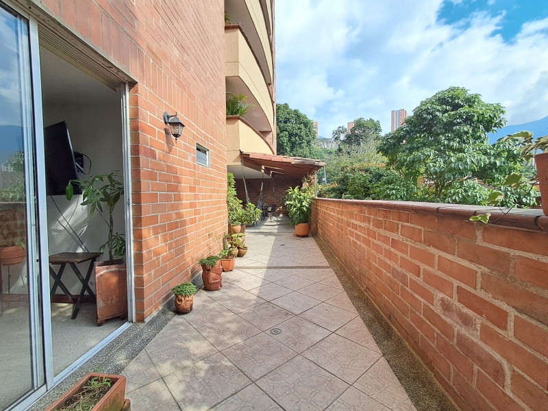 Apartamento en venta en Loma De Las Brujas, Envigado · foto 7 de 24