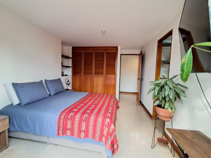 Apartamento en venta en Loma De Las Brujas, Envigado · foto 10 de 24