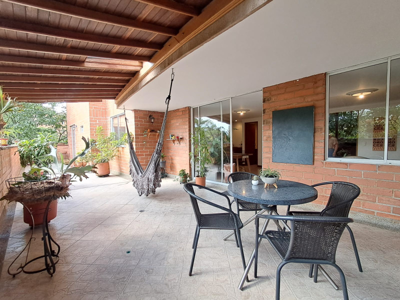 Apartamento en venta en Loma De Las Brujas, Envigado · foto 11 de 24