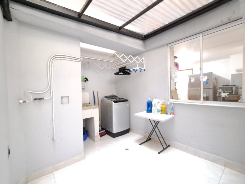 Apartamento en venta en Loma De Las Brujas, Envigado · foto 21 de 24