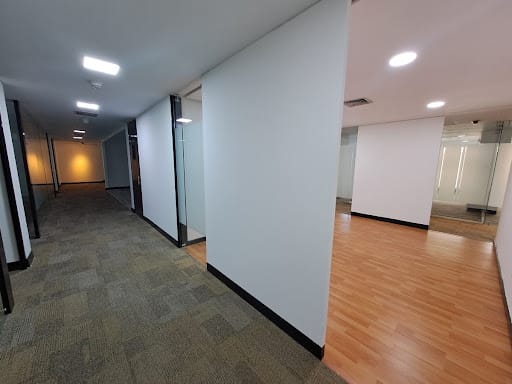 Oficina en venta en Astorga, Medellín, 608 m² · foto 3 de 24