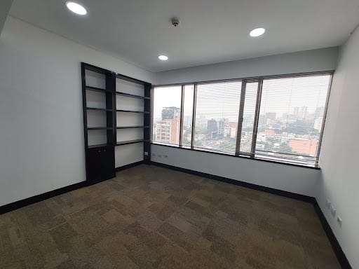 Oficina en venta en Astorga, Medellín, 608 m² · foto 18 de 24