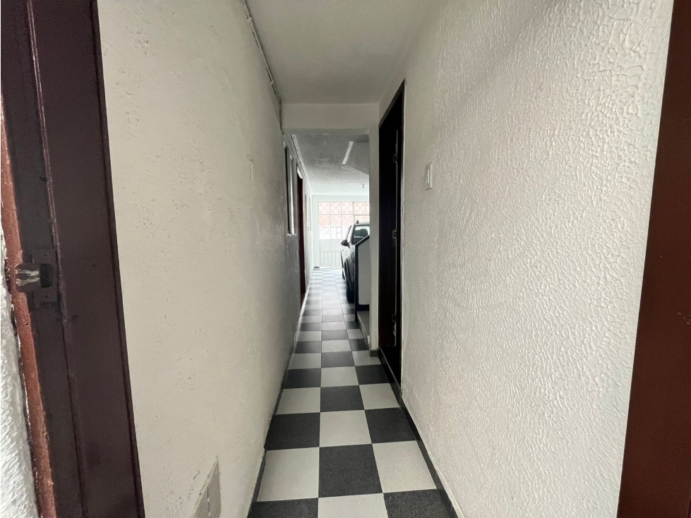 Casa en venta en San Fernando, Bogotá · foto 5 de 20