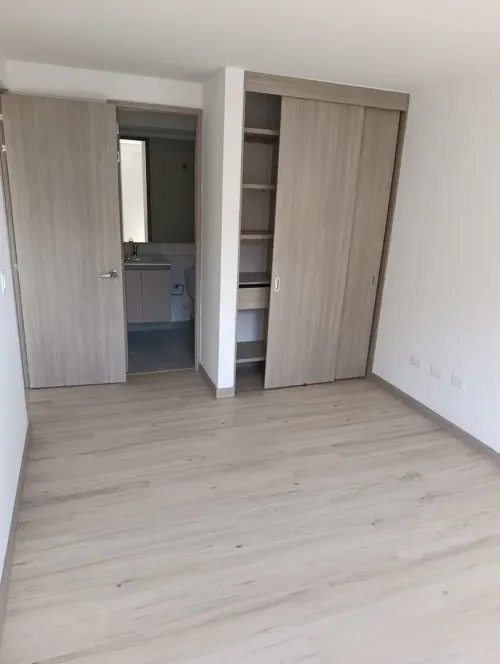Apartamento de 2 alcobas en venta en Santa Ana, Rionegro, 54 m² · foto 2 de 8