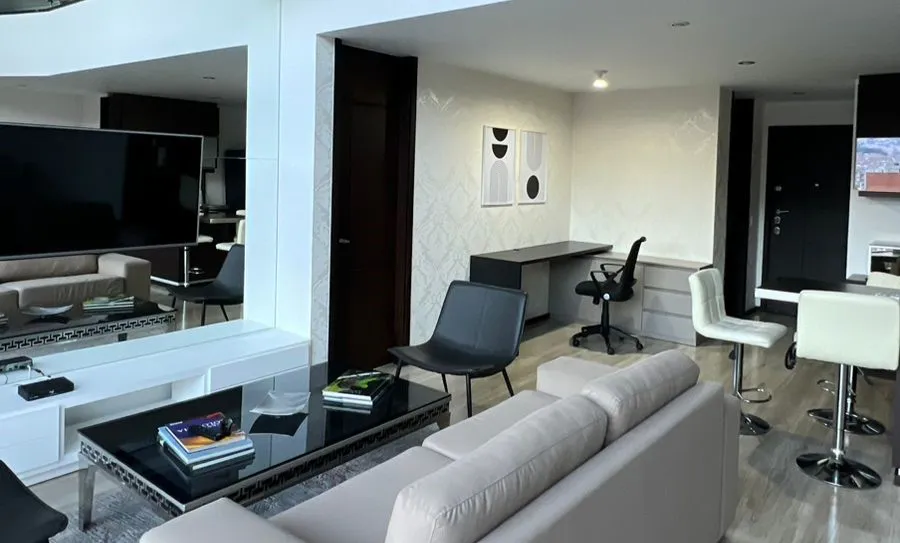 Apartamento en venta en Laureles, Medellín · foto 2 de 15