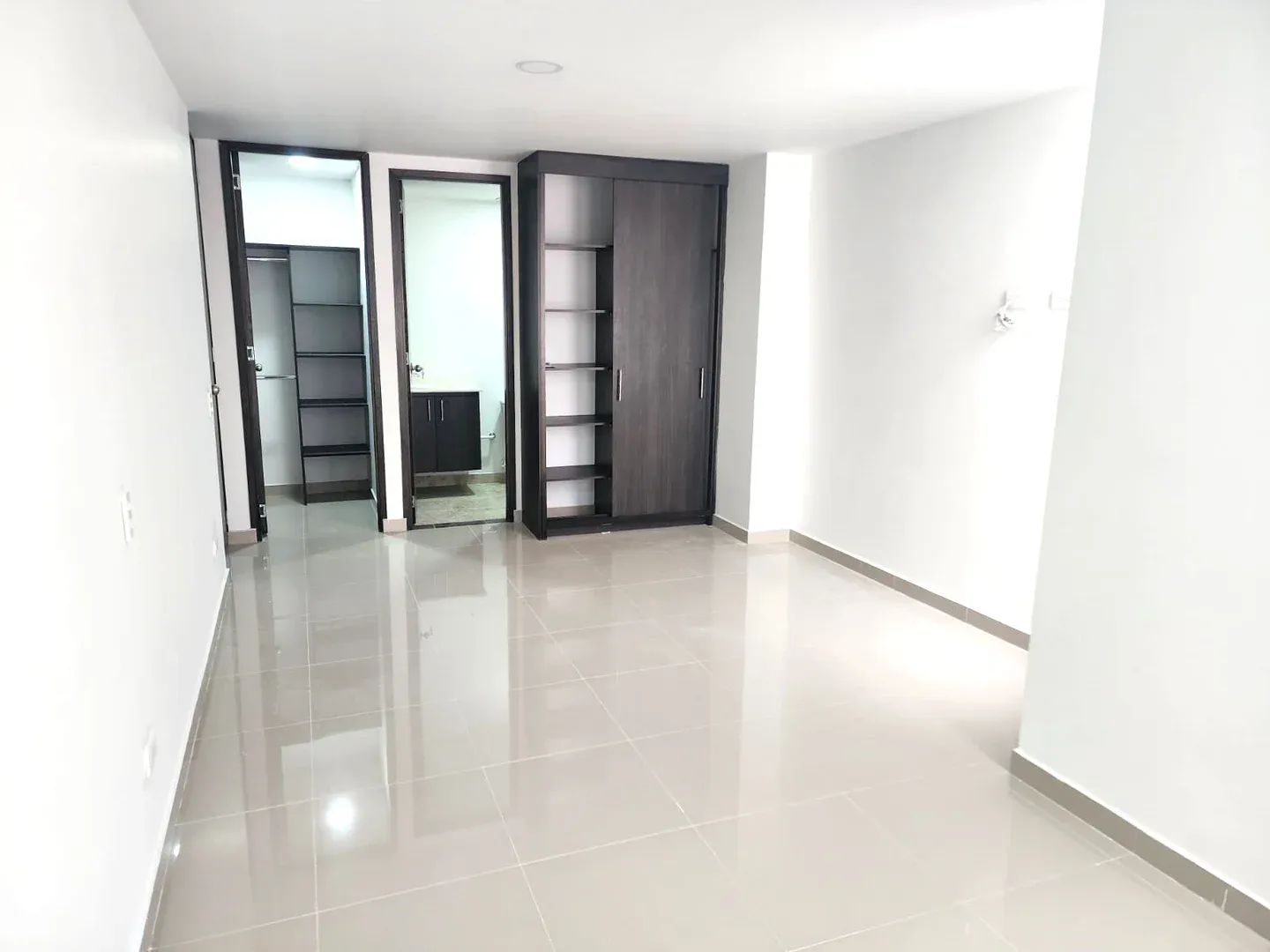 Apartamento en venta en Entreamigos, Sabaneta · foto 9 de 16