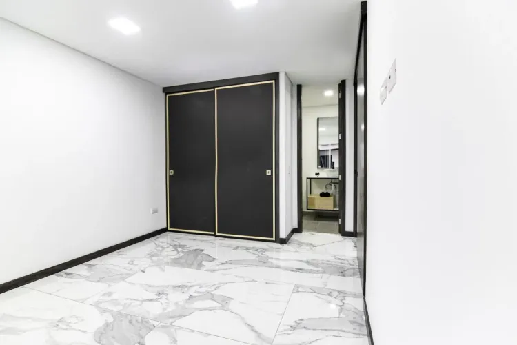Apartamento de 3 alcobas en venta en Laureles, Medellín, 200 m² · foto 7 de 24