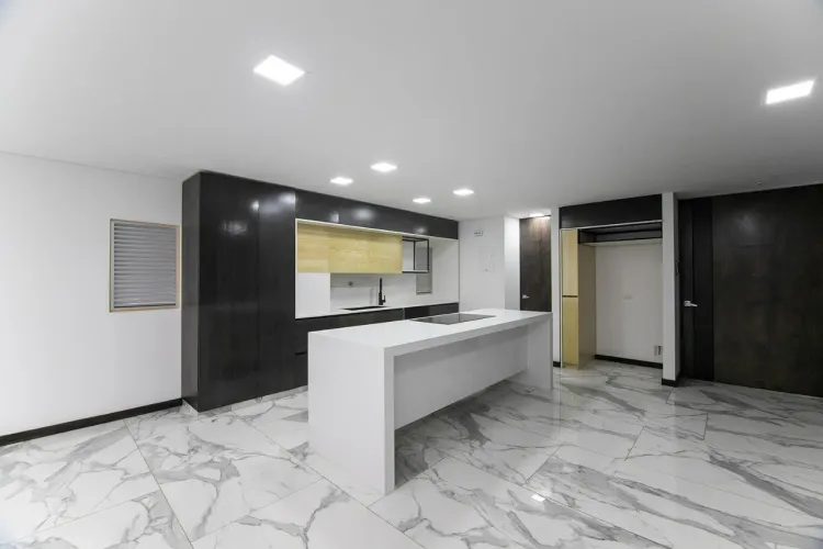 Apartamento de 3 alcobas en venta en Laureles, Medellín, 200 m² · foto 17 de 24