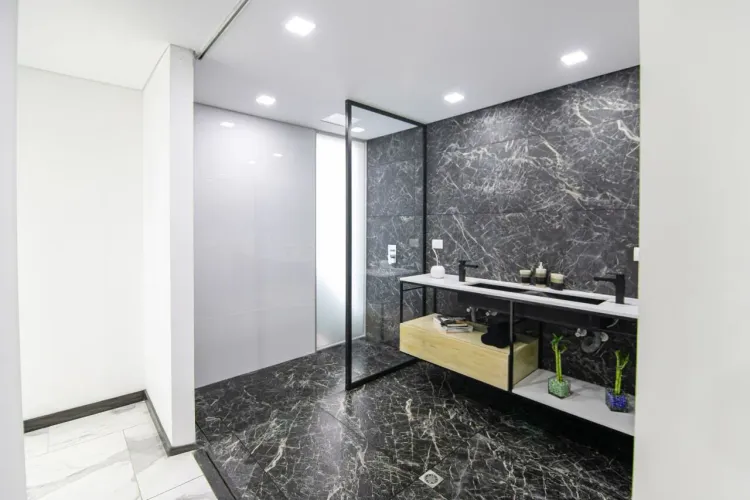 Apartamento de 3 alcobas en venta en Laureles, Medellín, 200 m² · foto 20 de 24