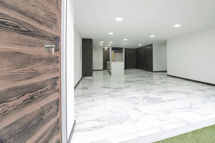 Apartamento de 3 alcobas en venta en Laureles, Medellín, 200 m² · foto 21 de 24