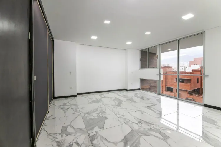 Apartamento de 3 alcobas en venta en Laureles, Medellín, 200 m² · foto 24 de 24