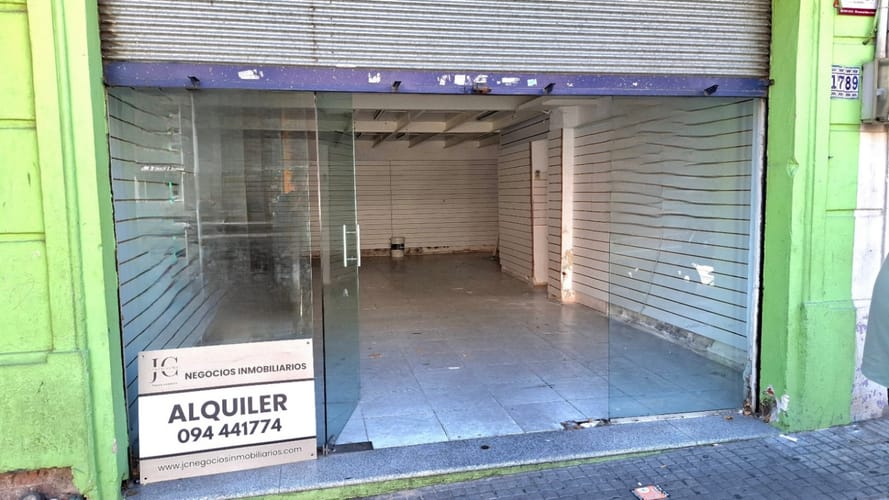 Alquiler Local Comercial, Villa Muñoz Zona Mayorista Arenal Grande · Foto 7
