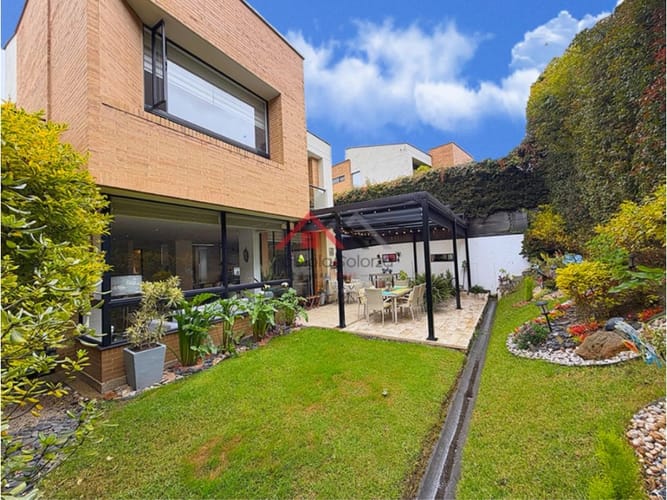 Casa de 3 alcobas en venta en Chuntame, Chía, 158 m² · foto 2 de 24