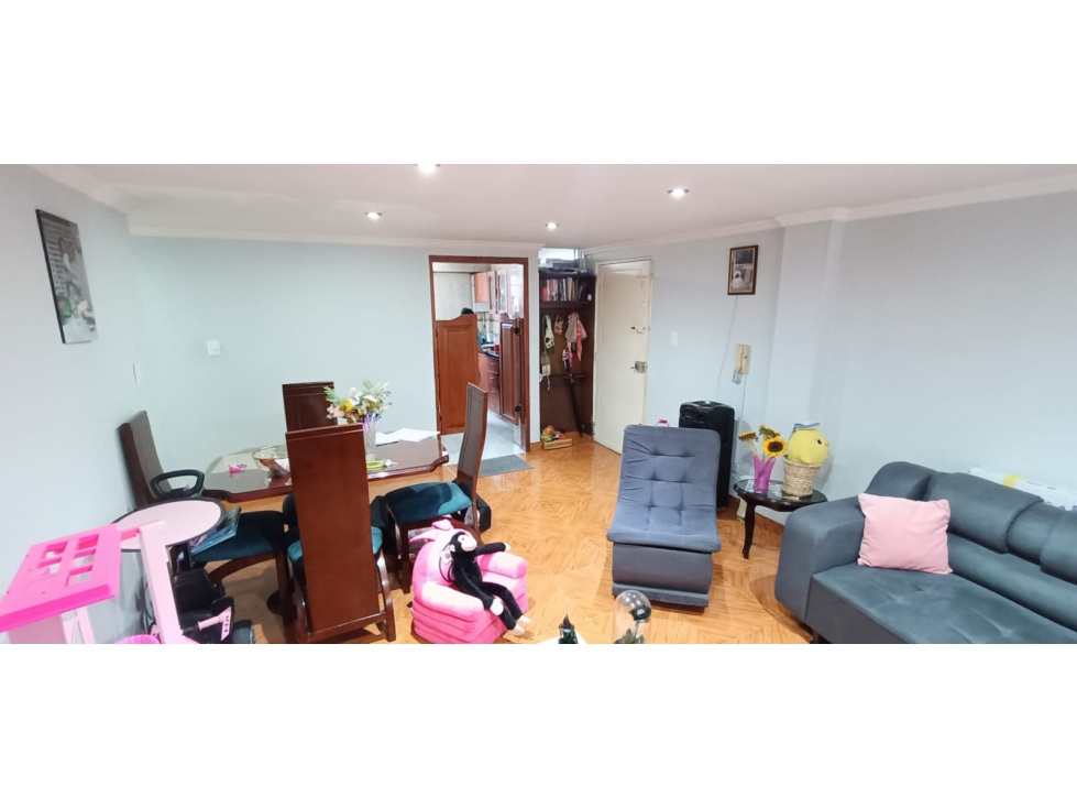 Apartamento en venta en Restrepo, Bogotá · foto 3 de 17