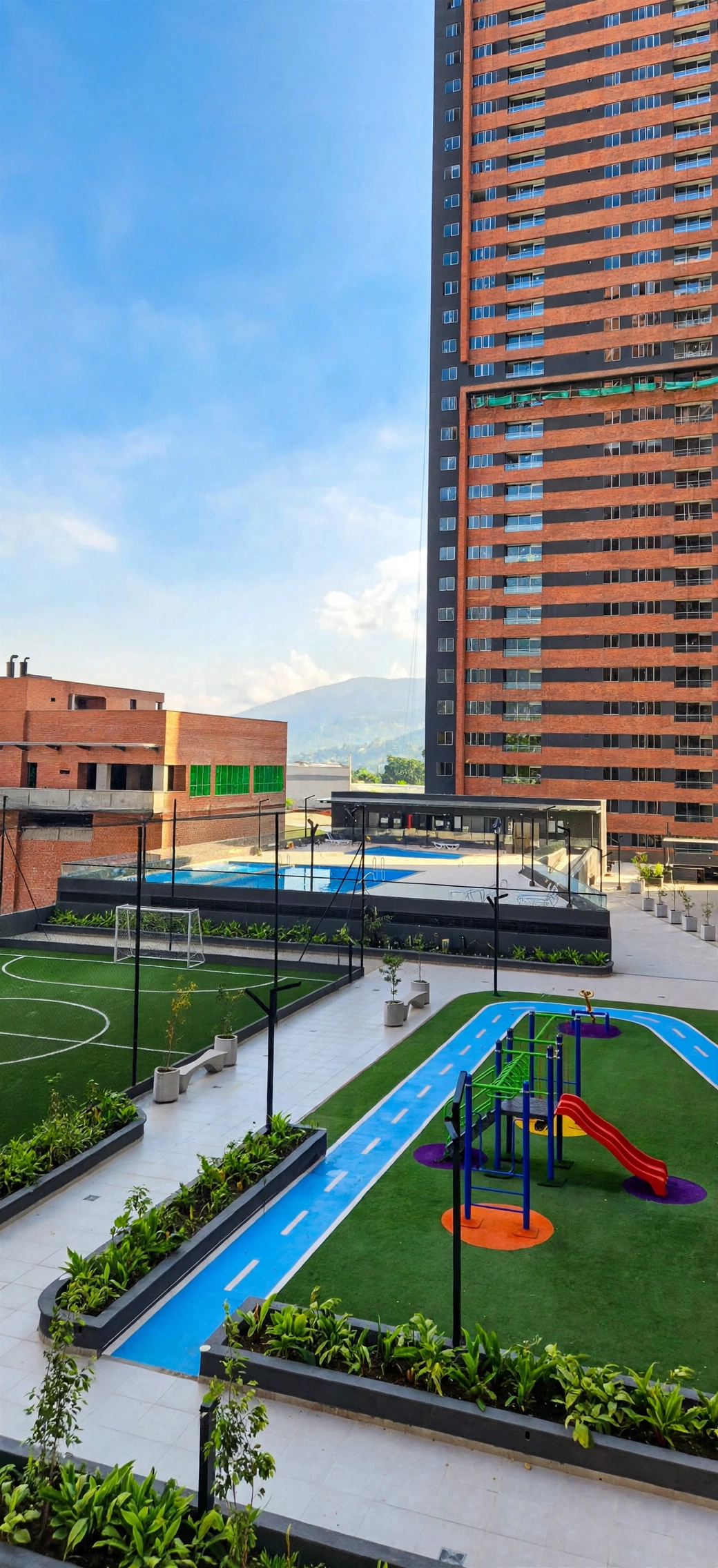 Apartamento en venta en Zona Industrial No. 1, Itagüí · foto 2 de 8
