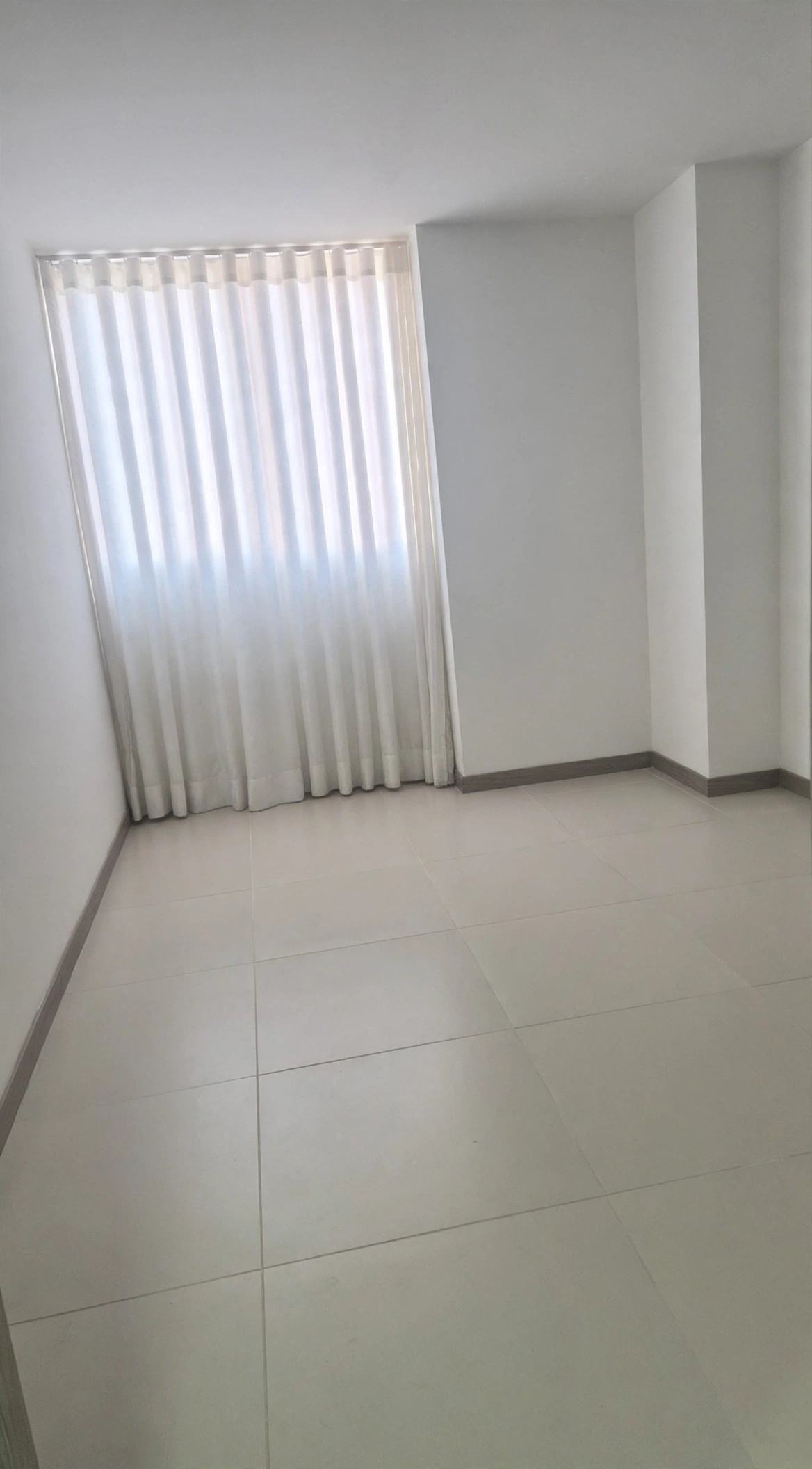 Apartamento en venta en Zona Industrial No. 1, Itagüí · foto 4 de 8
