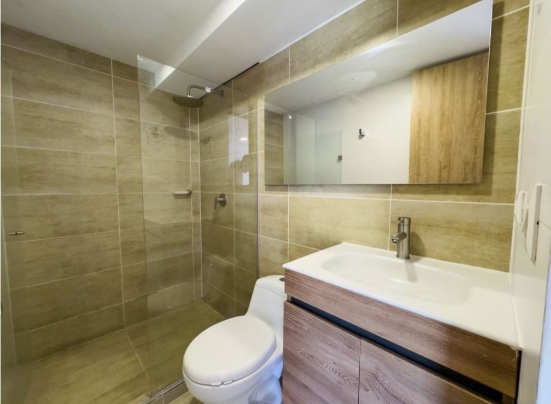 Apartamento en venta en Loma Del Escobero, Envigado · foto 11 de 12