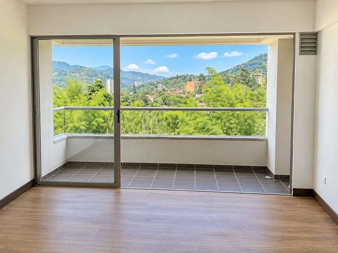 Apartamento de 2 alcobas en venta en Toledo, La Estrella, 58 m² · foto 8 de 9