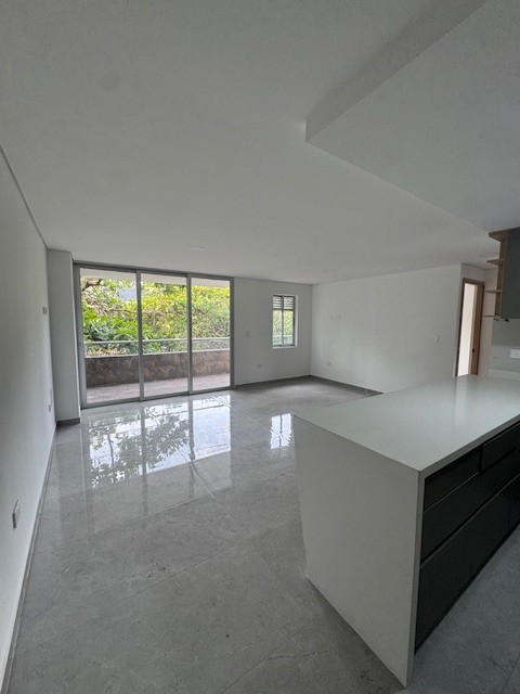 Apartamento en venta en La Pilarica, Medellín · foto 2 de 17