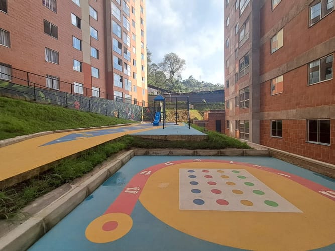 Apartamento de 2 alcobas en venta en Pan De Azucar, La Estrella, 52 m² · foto 4 de 16