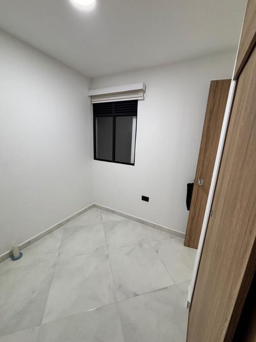 Apartamento de 3 alcobas en venta en Niquia, Bello, 74 m² · foto 12 de 16