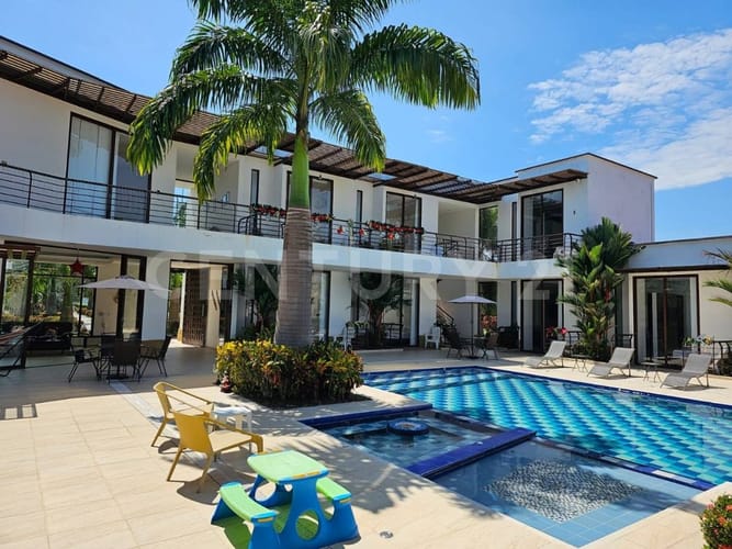 Casa de 9 alcobas en venta en Alto De Pompeya, Villavicencio, 650 m² · foto 4 de 20