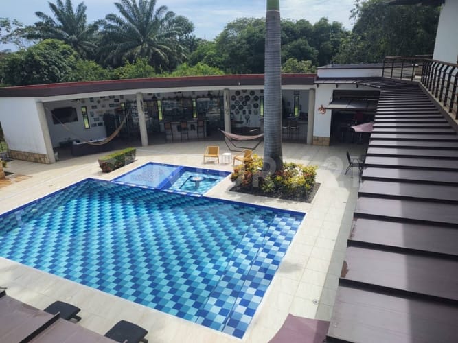 Casa de 9 alcobas en venta en Alto De Pompeya, Villavicencio, 650 m² · foto 8 de 20