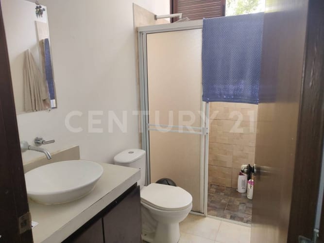 Casa de 9 alcobas en venta en Alto De Pompeya, Villavicencio, 650 m² · foto 15 de 20