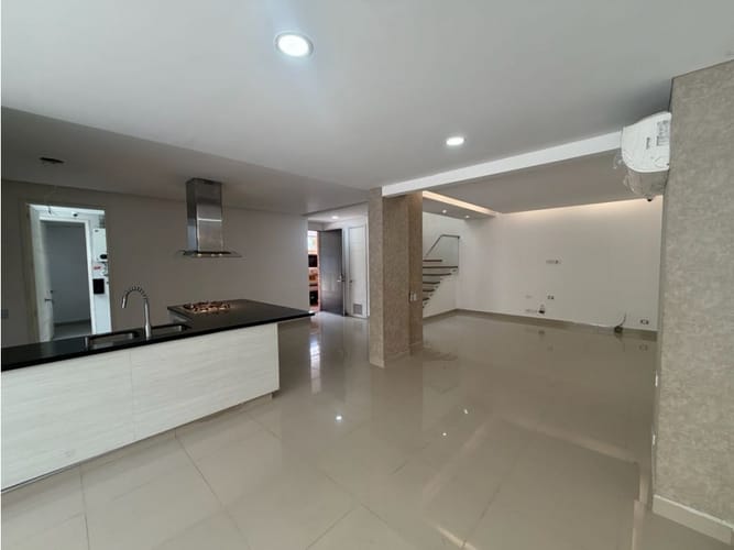 Casa de 3 alcobas en venta en Pance, Cali, 217 m² · foto 8 de 24