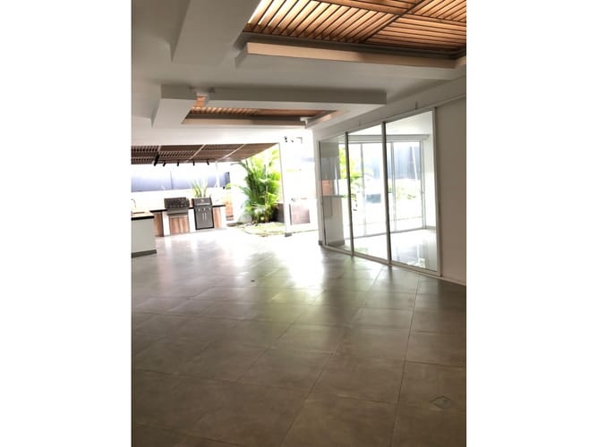 Casa de 3 alcobas en venta en Pance, Cali, 217 m² · foto 19 de 24