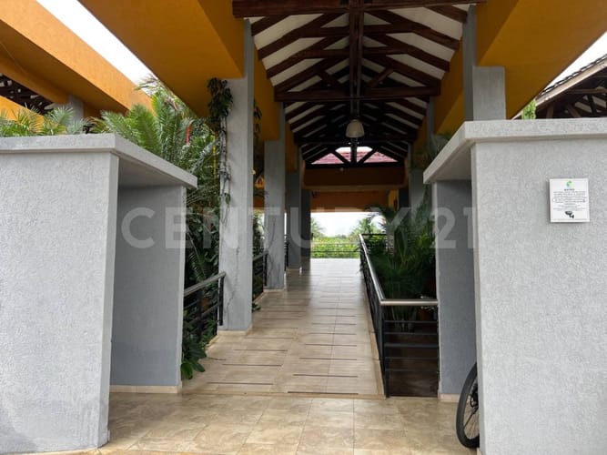Casa de 5 alcobas en venta en Barcelona, Villavicencio, 460 m² · foto 15 de 23