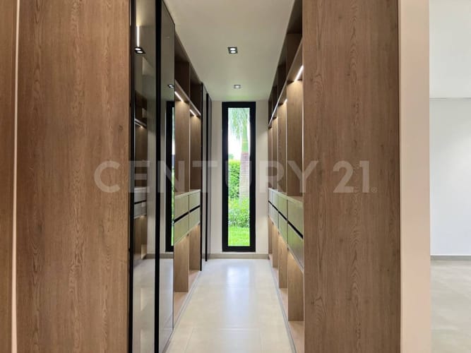 Casa de 5 alcobas en venta en Barcelona, Villavicencio, 460 m² · foto 17 de 23