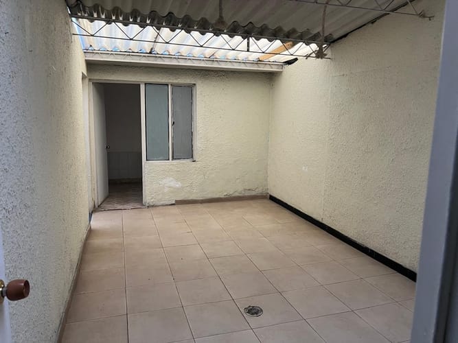 Casa en venta en Castilla, Bogotá · foto 14 de 23