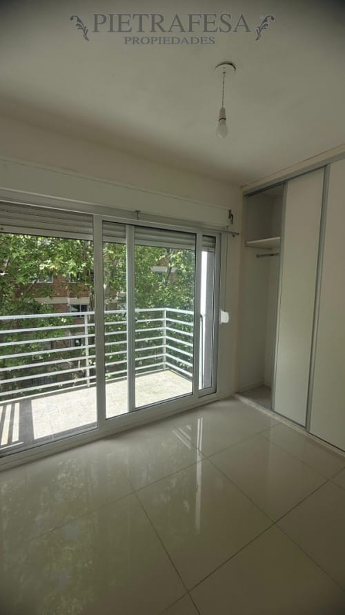 Apartamento en alquiler, 3 dormitorios, 1 baño, Garage . La blanqueada · Foto 2