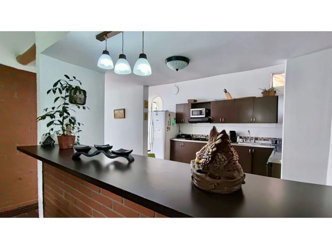 Casa de 4 alcobas en venta en Villa Nueva Alta, Copacabana, 594 m² · foto 15 de 24